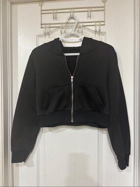 Black Cropped Zip-Up Hoodie Jacket